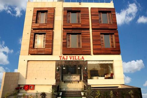 Hotel Taj Villa